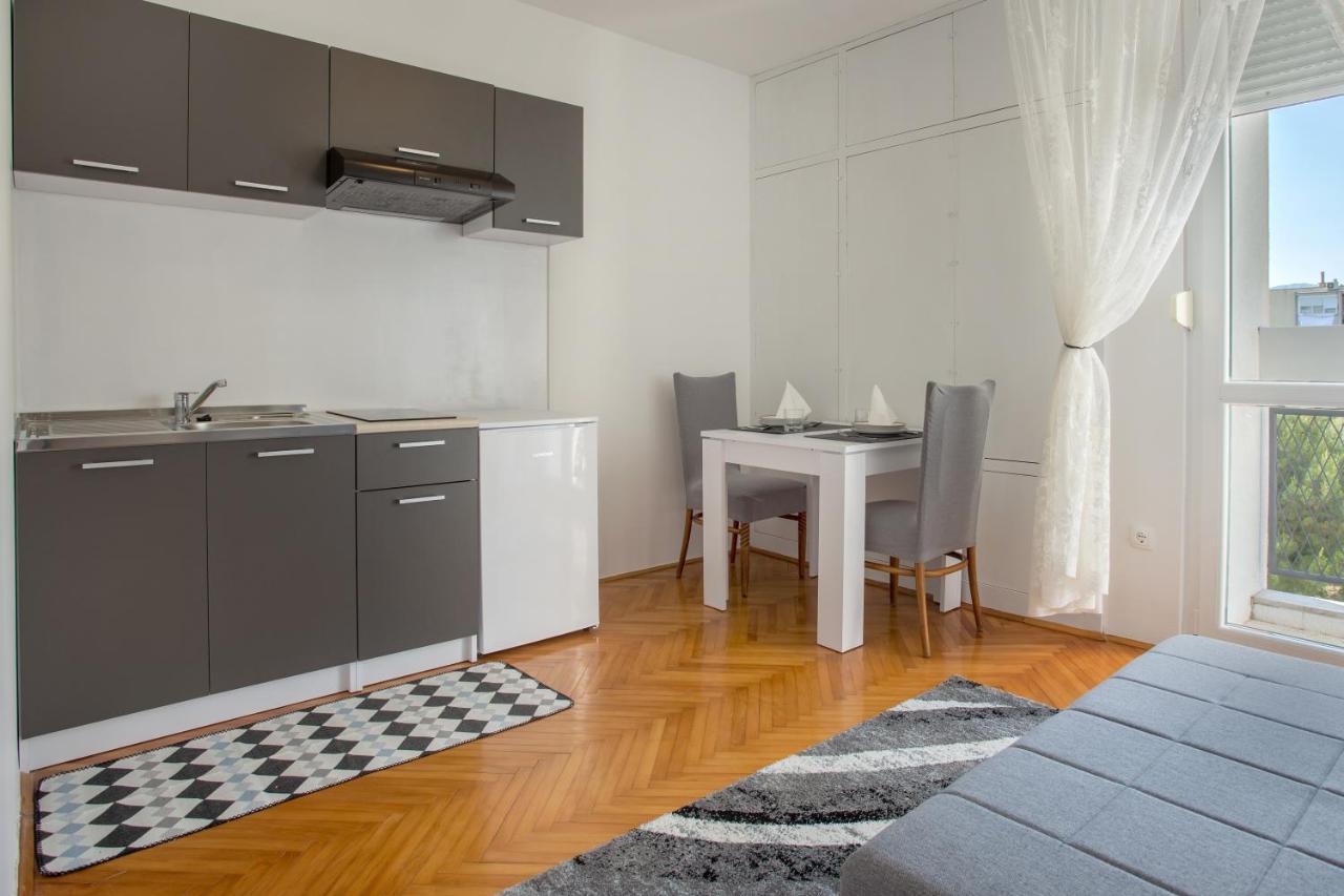 Apartman Rose *